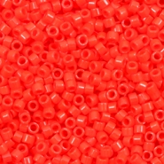 Perline Miyuki Delica 11/0 Opaque vermillion red DB-727