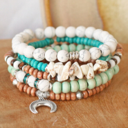 Set di ispirazione Bracciali tosti con perline di legno 