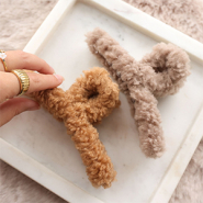 Set di ispirazione Ecco come presentare questi fermagli per capelli Teddy