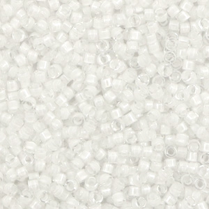 Perline Miyuki Delica 11/0 White lined AB crystal DB-66