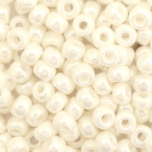 Rocailles Miyuki 6/0 Ceylon antique ivory pearl 6-592