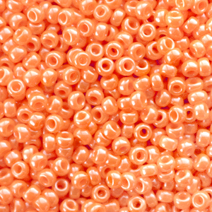 Rocailles Miyuki 11/0 Opaque luster light orange 11 - 423