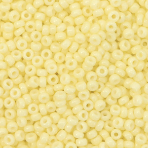 Rocailles Miyuki 11/0 Duracoat opaque light lemon ice 11-4451