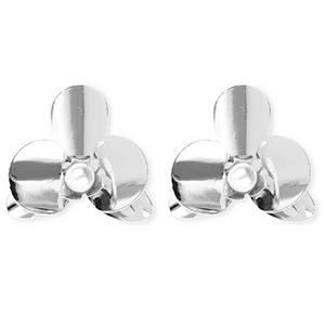 Orecchini accattivanti fiore con imitazione di perla con perno in acciaio inossidabile argento-bianco