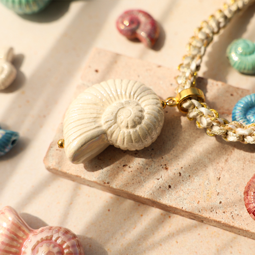 Libera la tua creativit&agrave; con perline di ceramica greca DQ a conchiglia