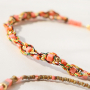 Orecchini e bracciali eleganti con nuovi cubi sfaccettati