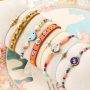 Con le perline zodiacali e il coda di topo (macram&egrave;) puoi realizzare questi divertenti accessori:
