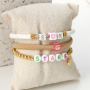 Fantastici braccialetti estivi da creare con le perline alfabeto e le perline dello zodiaco: 