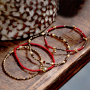 Con le perline Miyuki puoi realizzare questi braccialetti alla moda: 