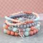 Ecco come realizzare fantastici braccialetti con perline in acrilico: