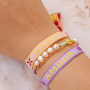 Usa questo bel nastro per la tua collezione di bracciali