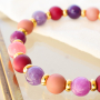 Idee creative per braccialetti con perline in acrilico