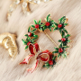 Mixa & Abbina: Crea il tuo look festivo con pins e broches