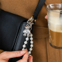 Progetta accessori d'impatto con ciondoli statement