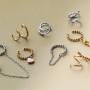 Collezione statement con earcuff BY31&reg; con anellino/i e orecchini a spirale