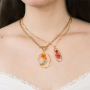 Creare gioielli classici con ciondoli ai fiori secchi